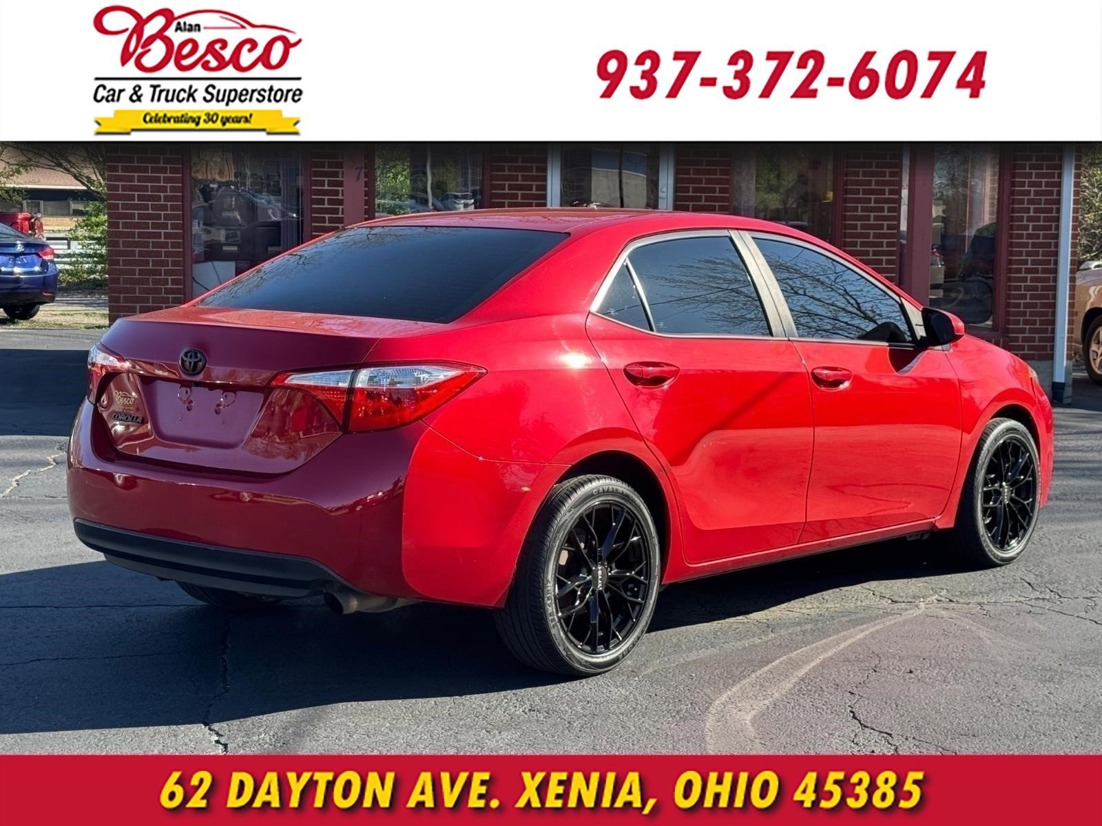 Used 2015 Toyota Corolla LE FWD image 4