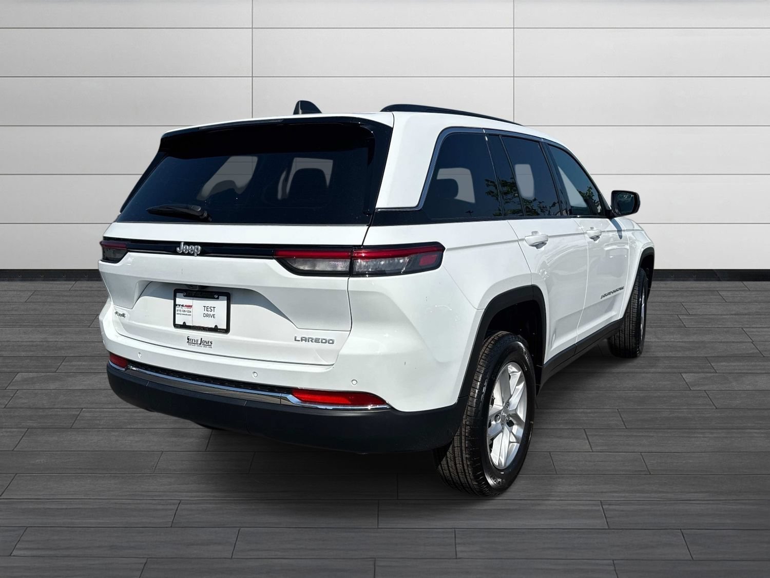 New 2026 Jeep Grand Cherokee Laredo X AWD/4WD image 5
