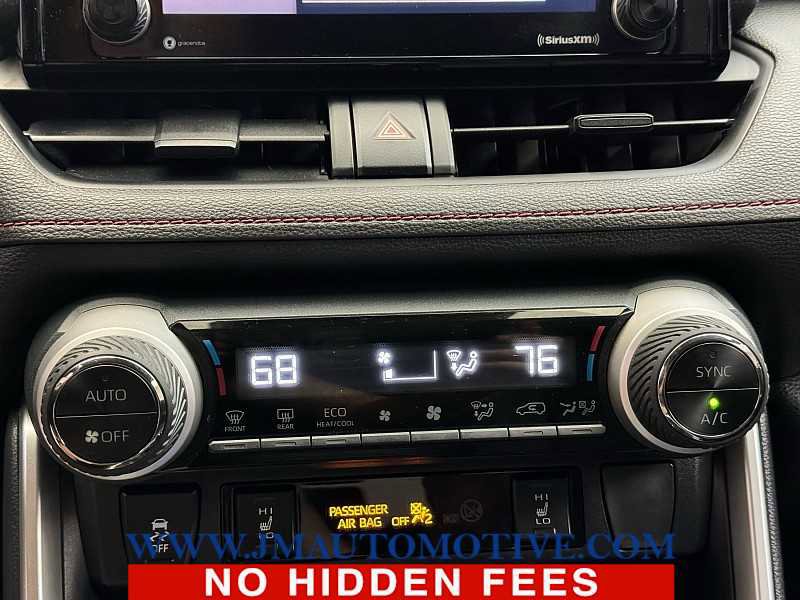 Used 2021 Toyota RAV4 SE w/ Weather & Moonroof Package image 41