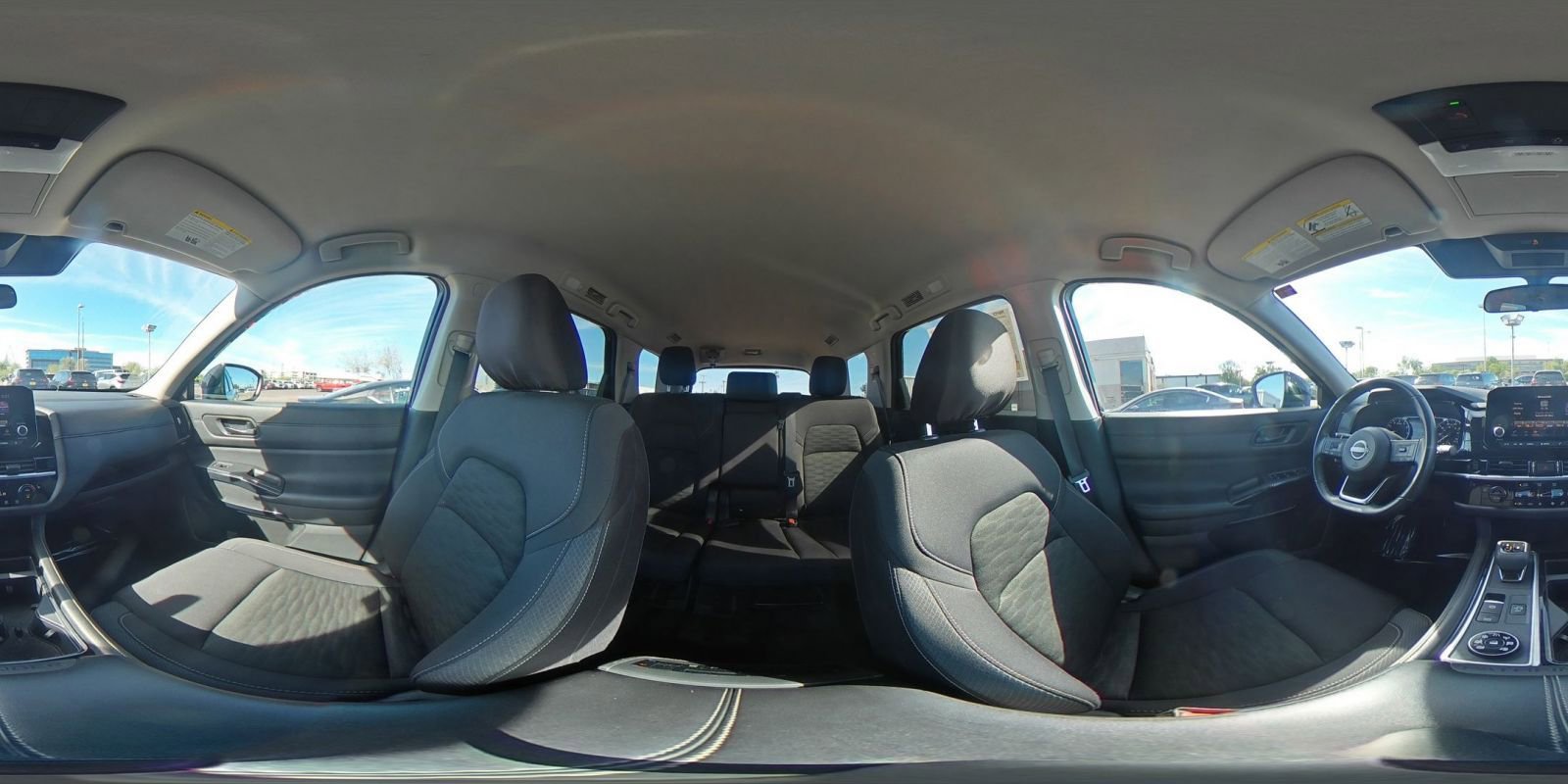 Used 2025 Nissan Pathfinder SV image 44