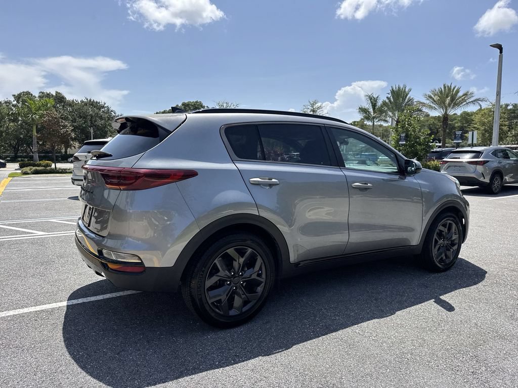 Used 2022 Kia Sportage Nightfall Edition FWD image 24