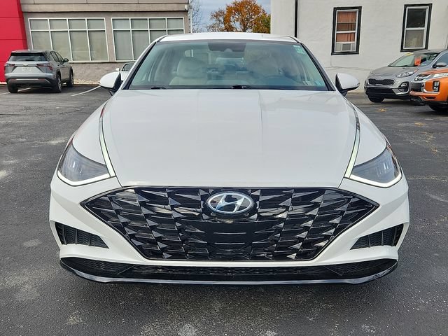 Used 2021 Hyundai Sonata SEL FWD image 2