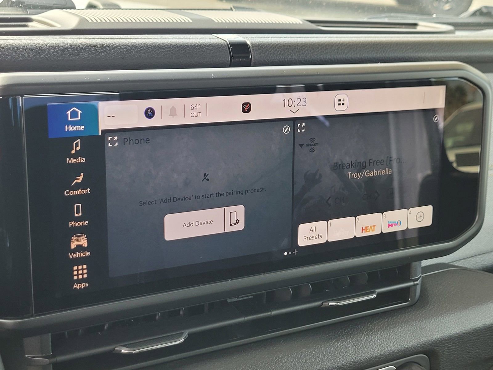 New 2026 Jeep Gladiator Sport image 15