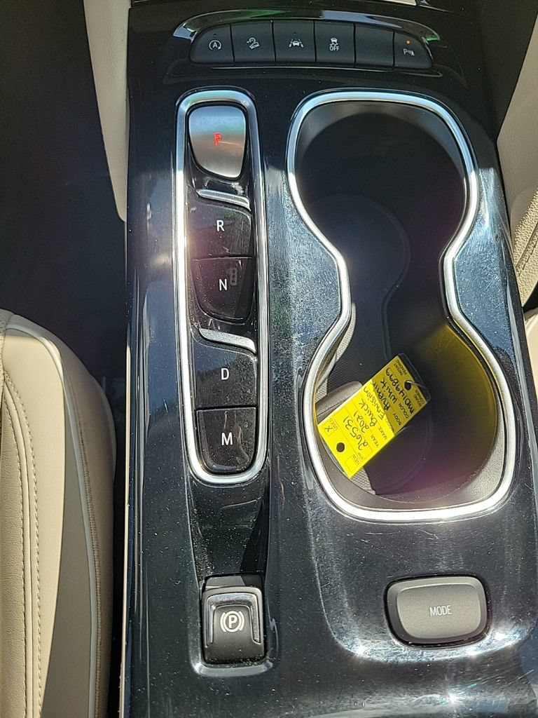 Used 2021 Buick Envision Avenir AWD/4WD image 17