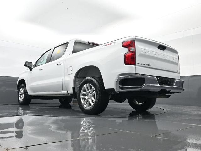 Used 2023 Chevrolet Silverado 1500 LT AWD/4WD image 23