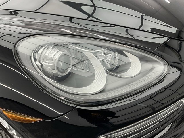 Used 2013 Porsche Cayenne image 28