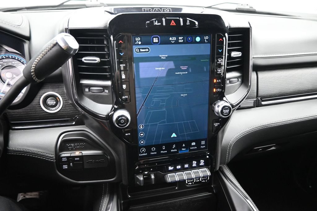 Used 2022 RAM 2500 Limited AWD/4WD image 18