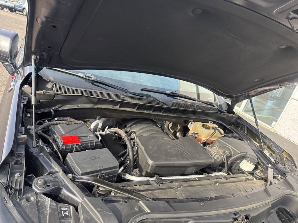 Used 2022 Chevrolet Suburban Z71 w/ Luxury Package image 37