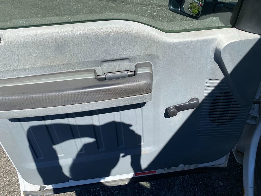 Used 2014 Ford F350 XL image 11