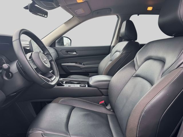 Used 2023 Nissan Pathfinder SL image 22
