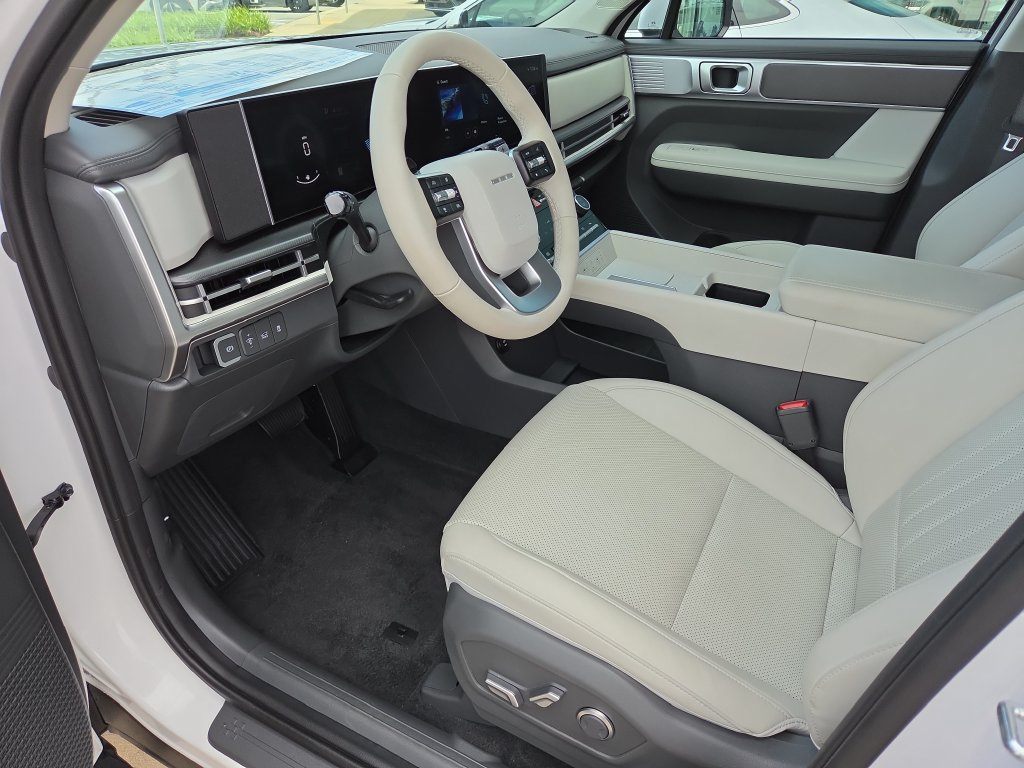 New 2026 Hyundai Santa Fe SEL FWD image 10