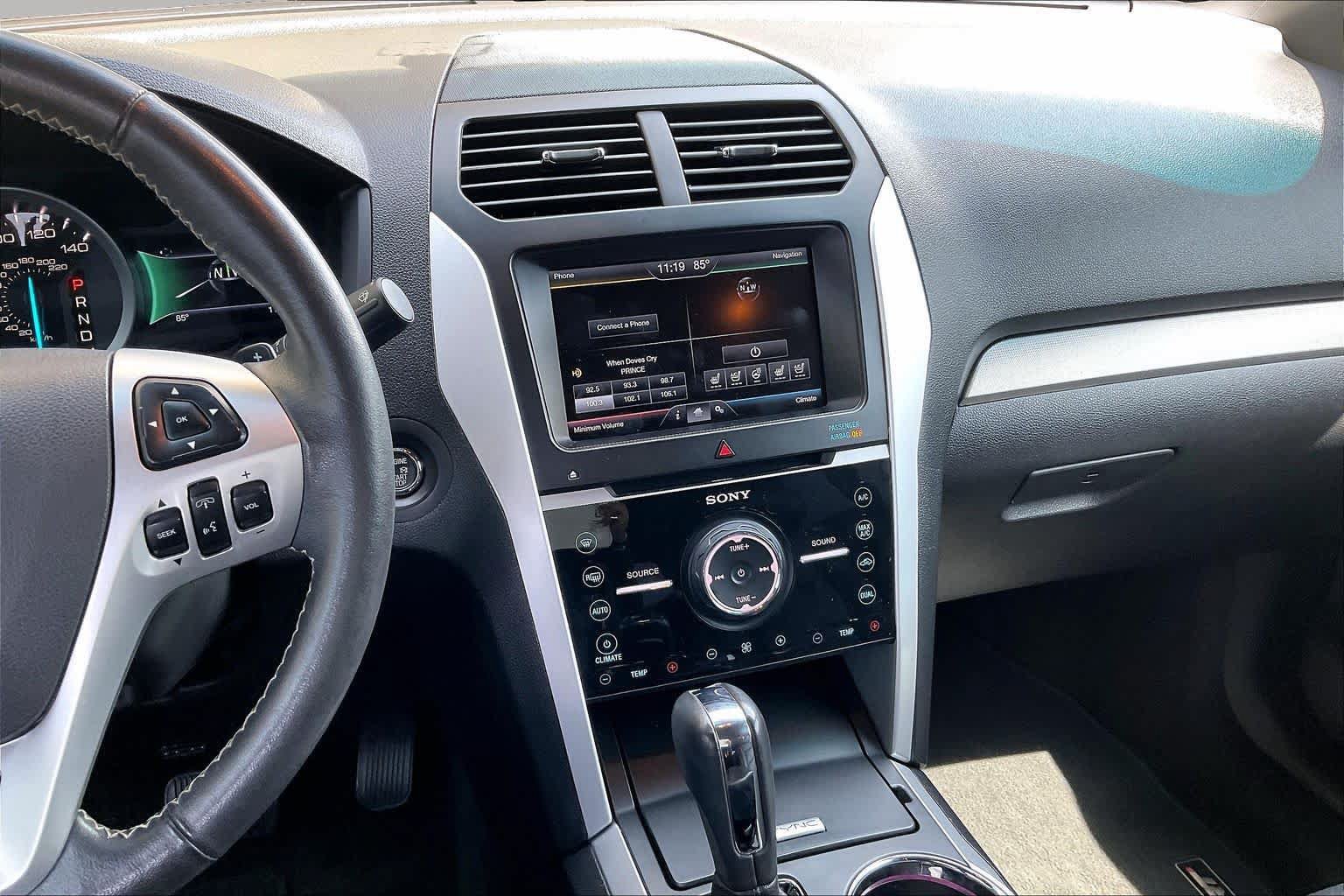 Used 2015 Ford Explorer Sport w/ Equipment Group 401A AWD/4WD image 7