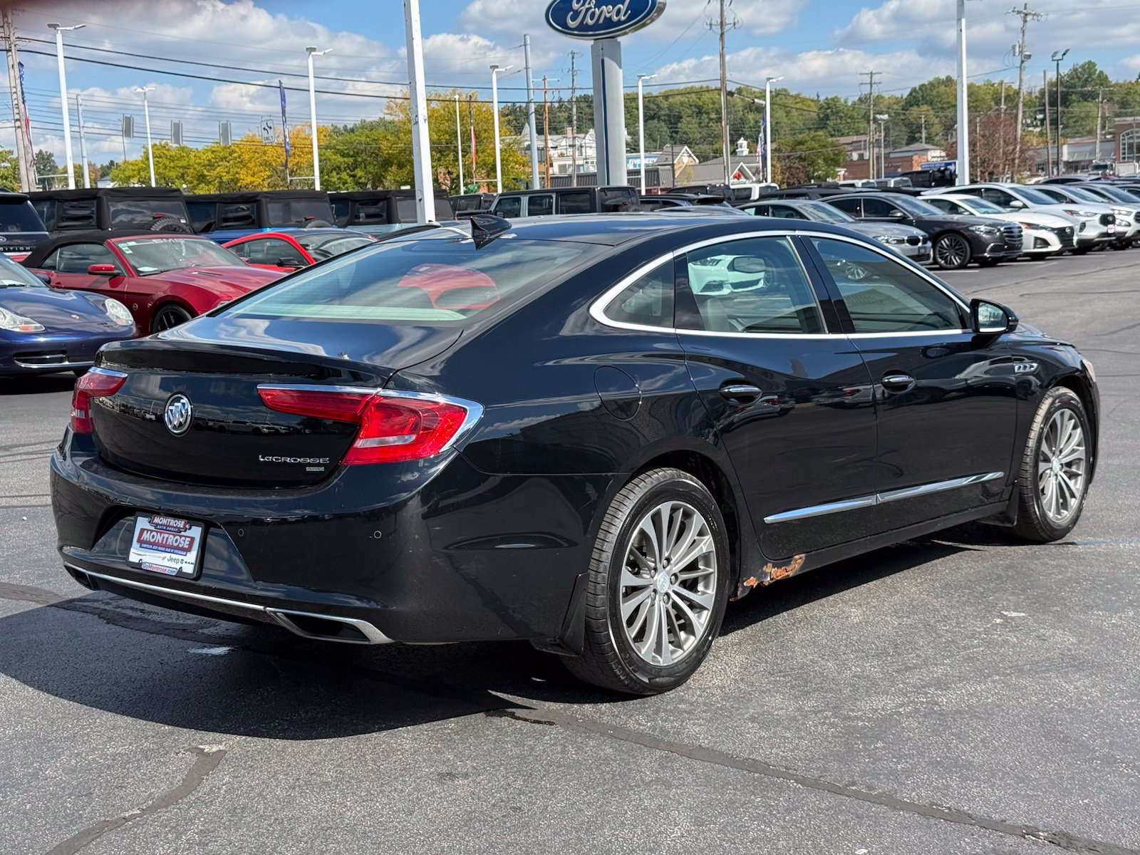 Used 2019 Buick LaCrosse Essence w/ Sun and Shade Package AWD/4WD image 4