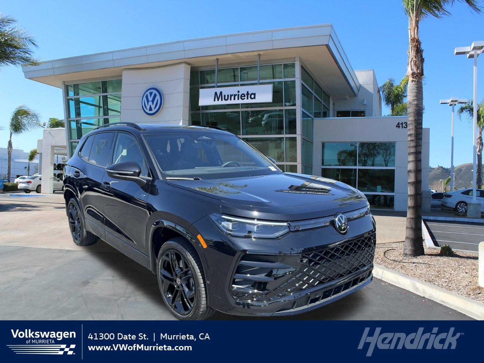 Certified 2026 Volkswagen Tiguan SE R-Line AWD/4WD image 1