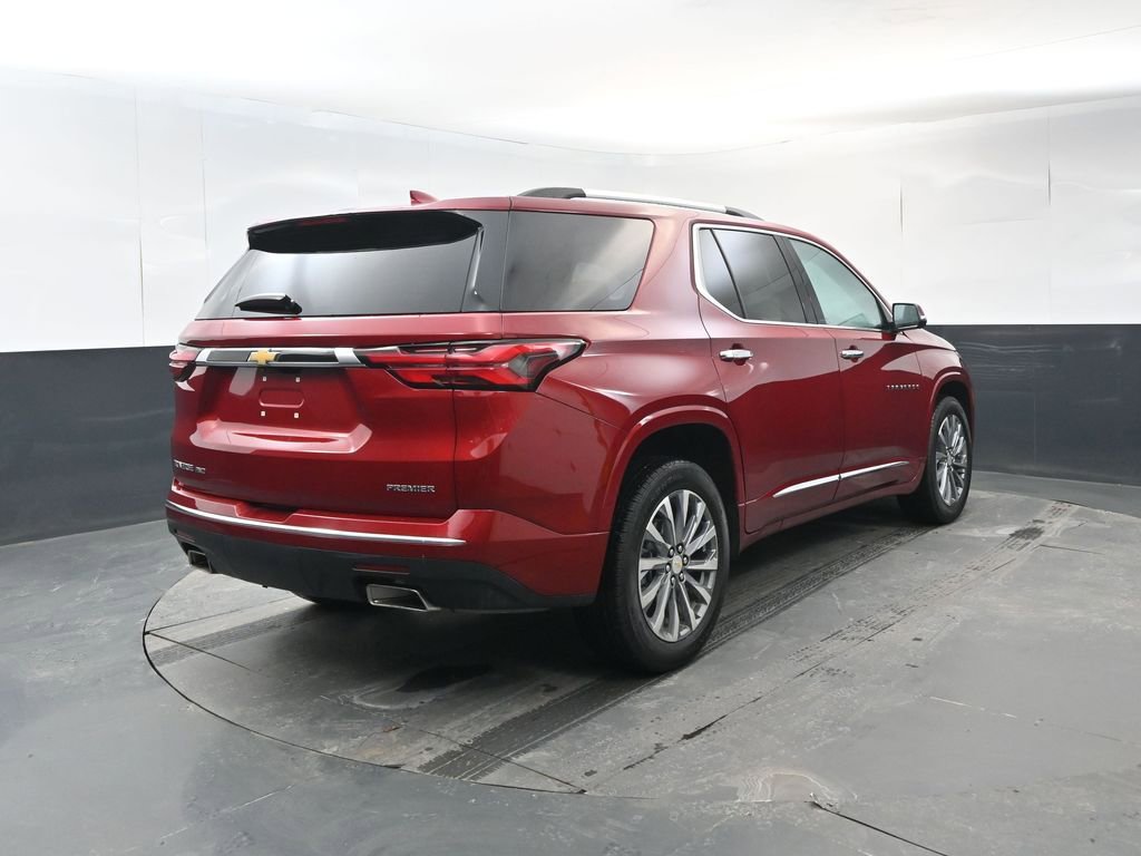 Used 2023 Chevrolet Traverse Premier image 5