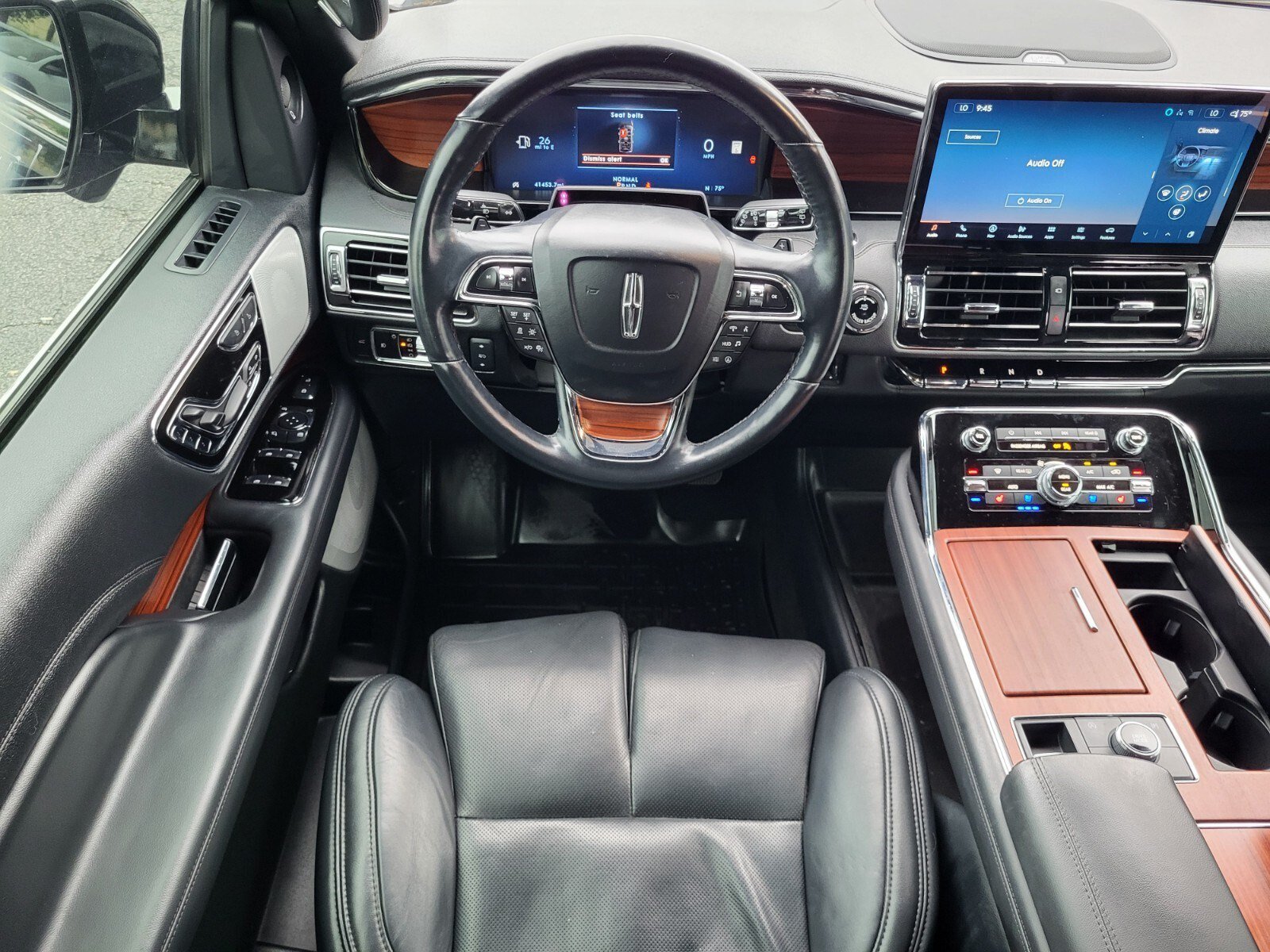 Used 2024 Lincoln Navigator Reserve AWD/4WD image 15