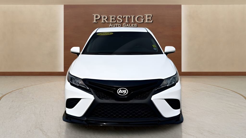 Used 2018 Toyota Camry SE FWD image 19