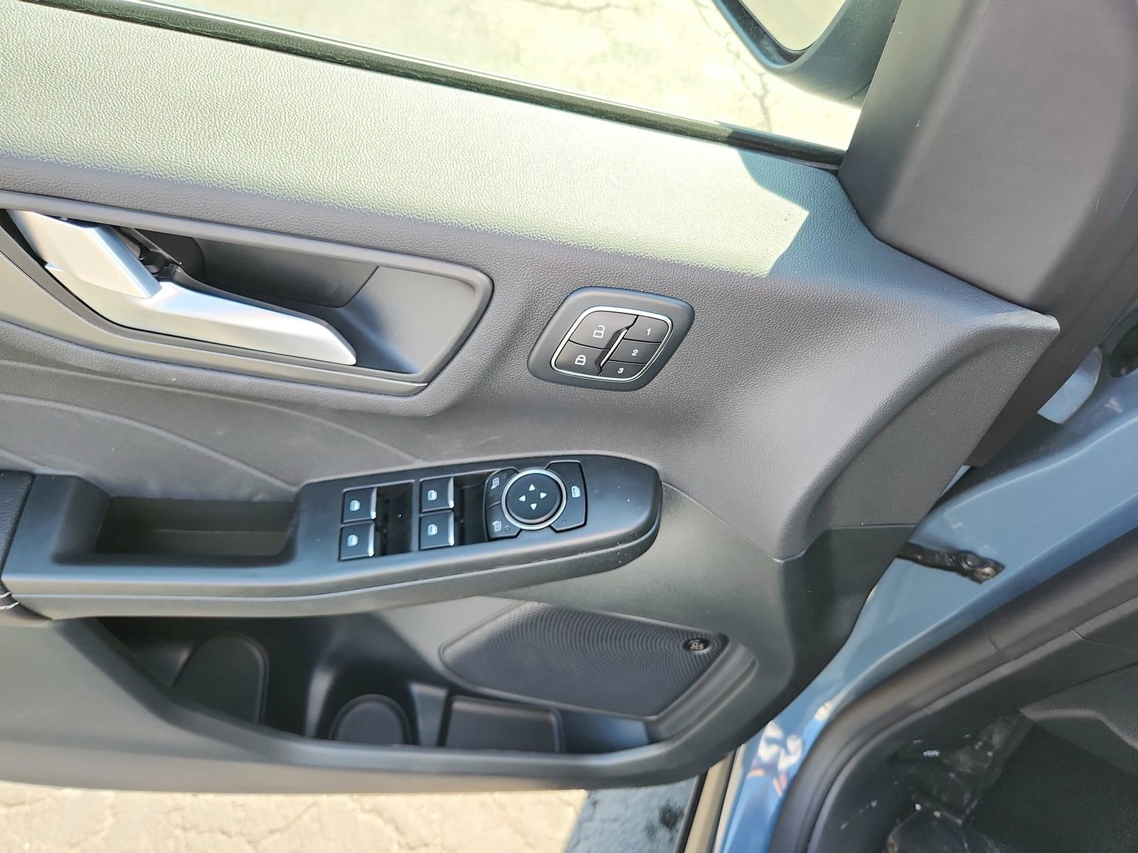 New 2026 Ford Escape Active w/ Active Premium Tech Pack image 21