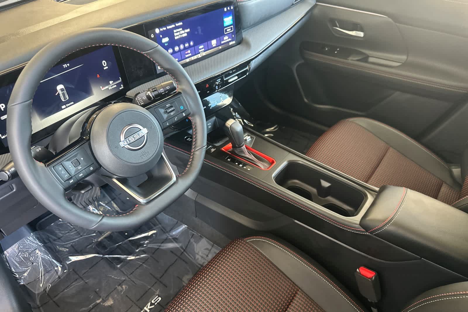 New 2026 Nissan Kicks SR AWD/4WD image 11