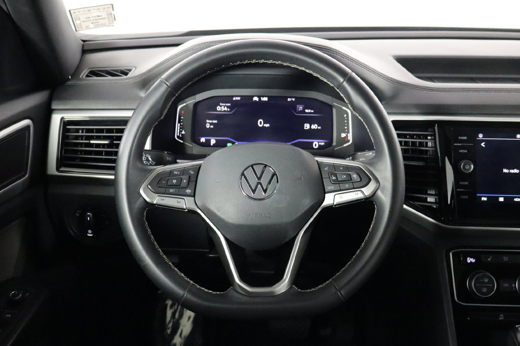 Used 2022 Volkswagen Atlas Cross Sport SE FWD image 7