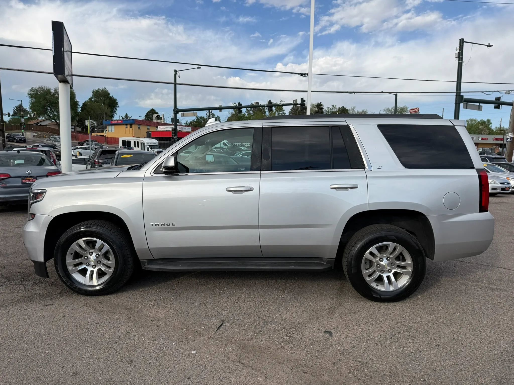Used 2017 Chevrolet Tahoe LT AWD/4WD image 6