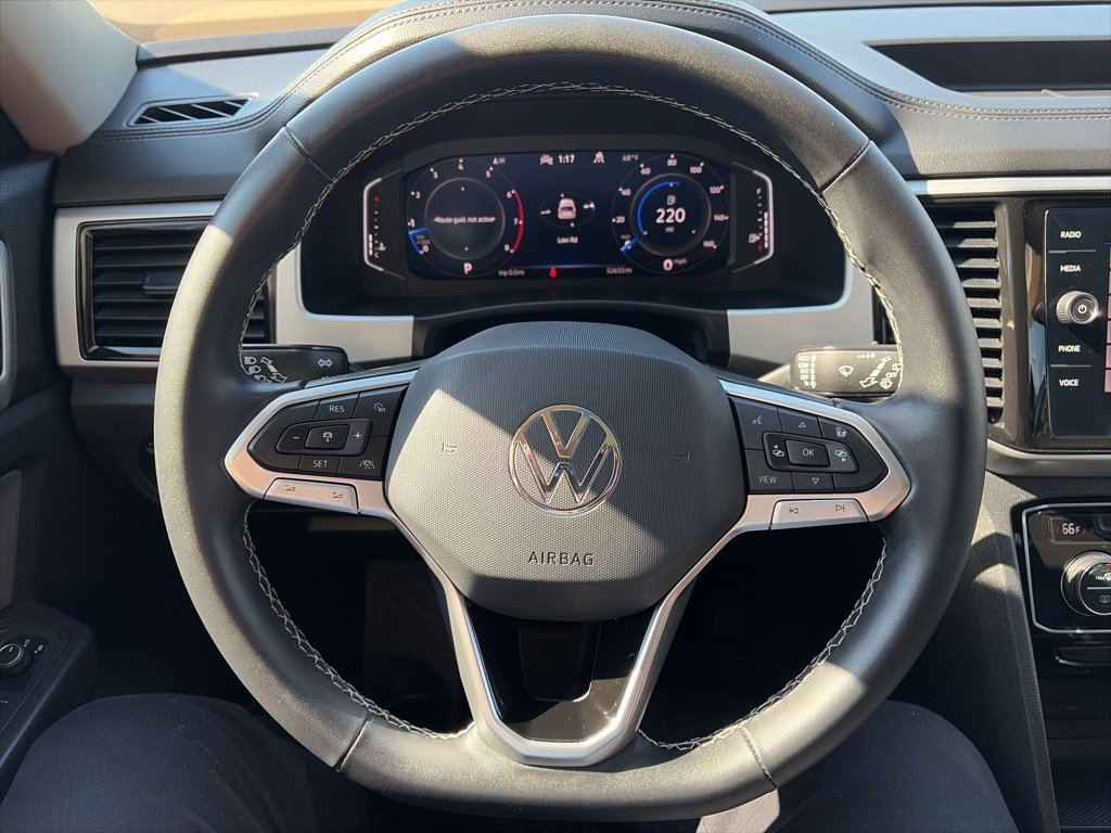 Certified 2023 Volkswagen Atlas SEL image 17