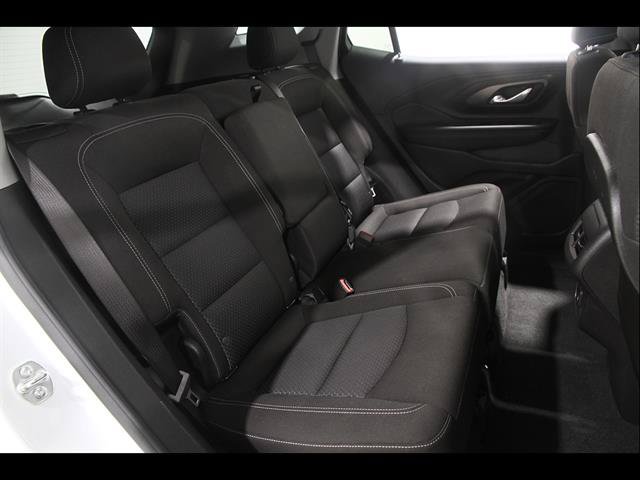 Used 2024 GMC Terrain SLE w/ Driver Convenience Package AWD/4WD image 19