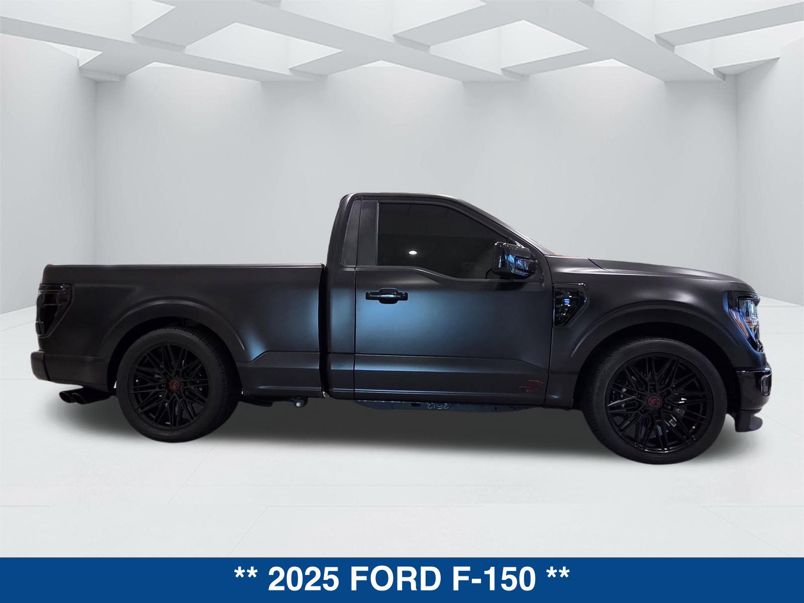 Used 2025 Ford F150 XL w/ Equipment Group 103A High AWD/4WD image 3
