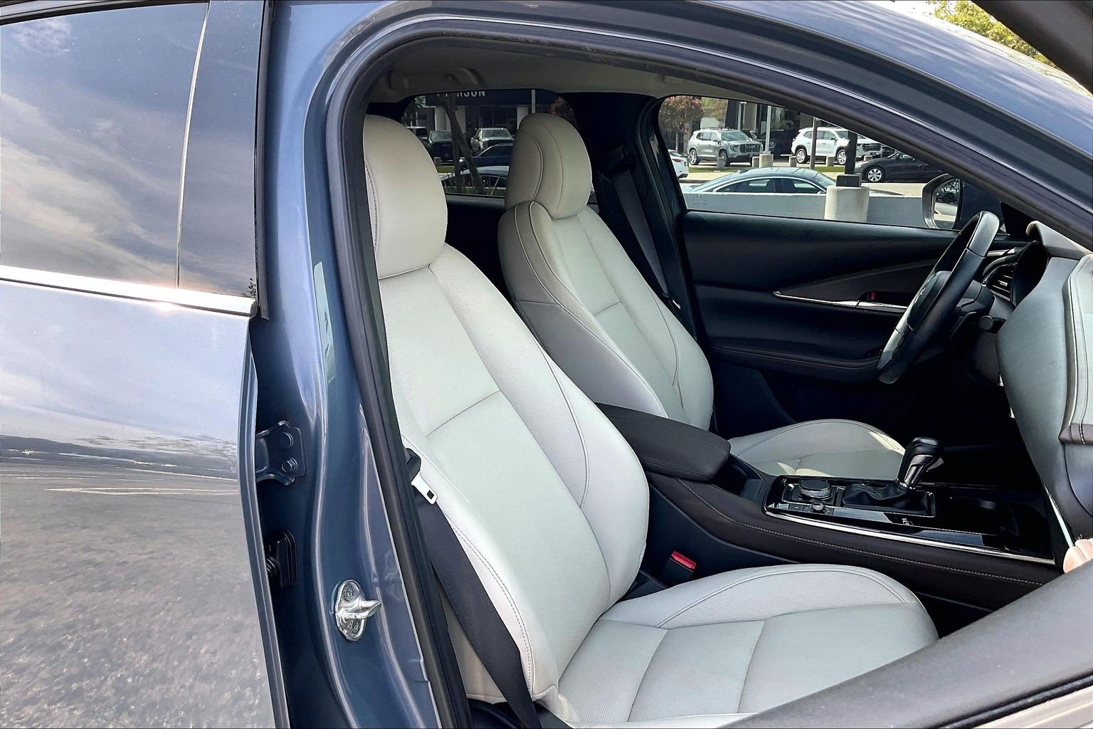 Used 2021 MAZDA CX-30 FWD 2.5 S w/ Premium Package image 7