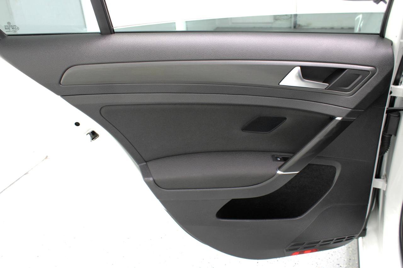 Used 2021 Volkswagen GTI S image 39