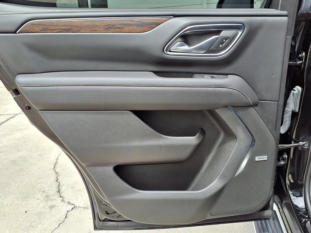 Used 2024 Chevrolet Tahoe Premier RWD image 17