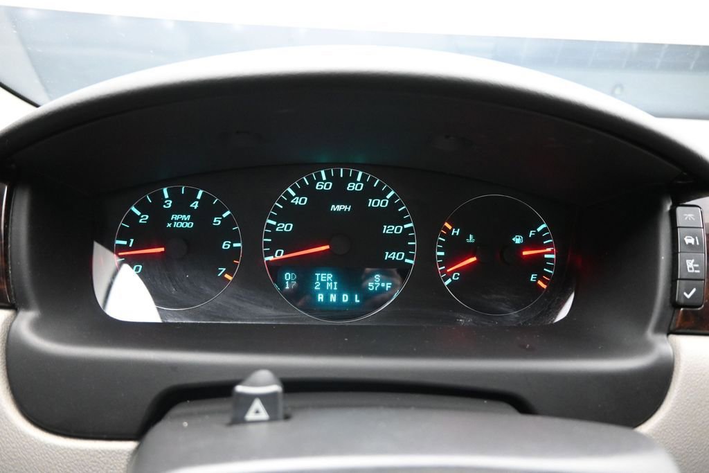 Used 2012 Chevrolet Impala LT FWD image 15