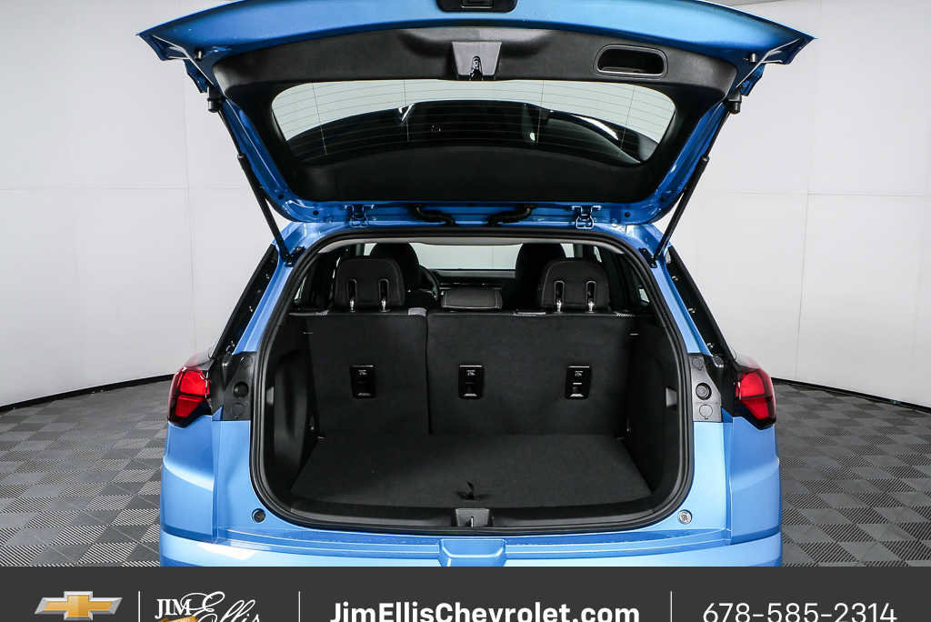 New 2027 Chevrolet Bolt LT w/ Comfort Package image 29