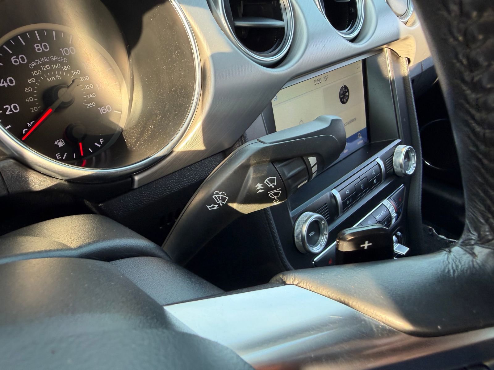 Used 2020 Ford Mustang Premium image 31