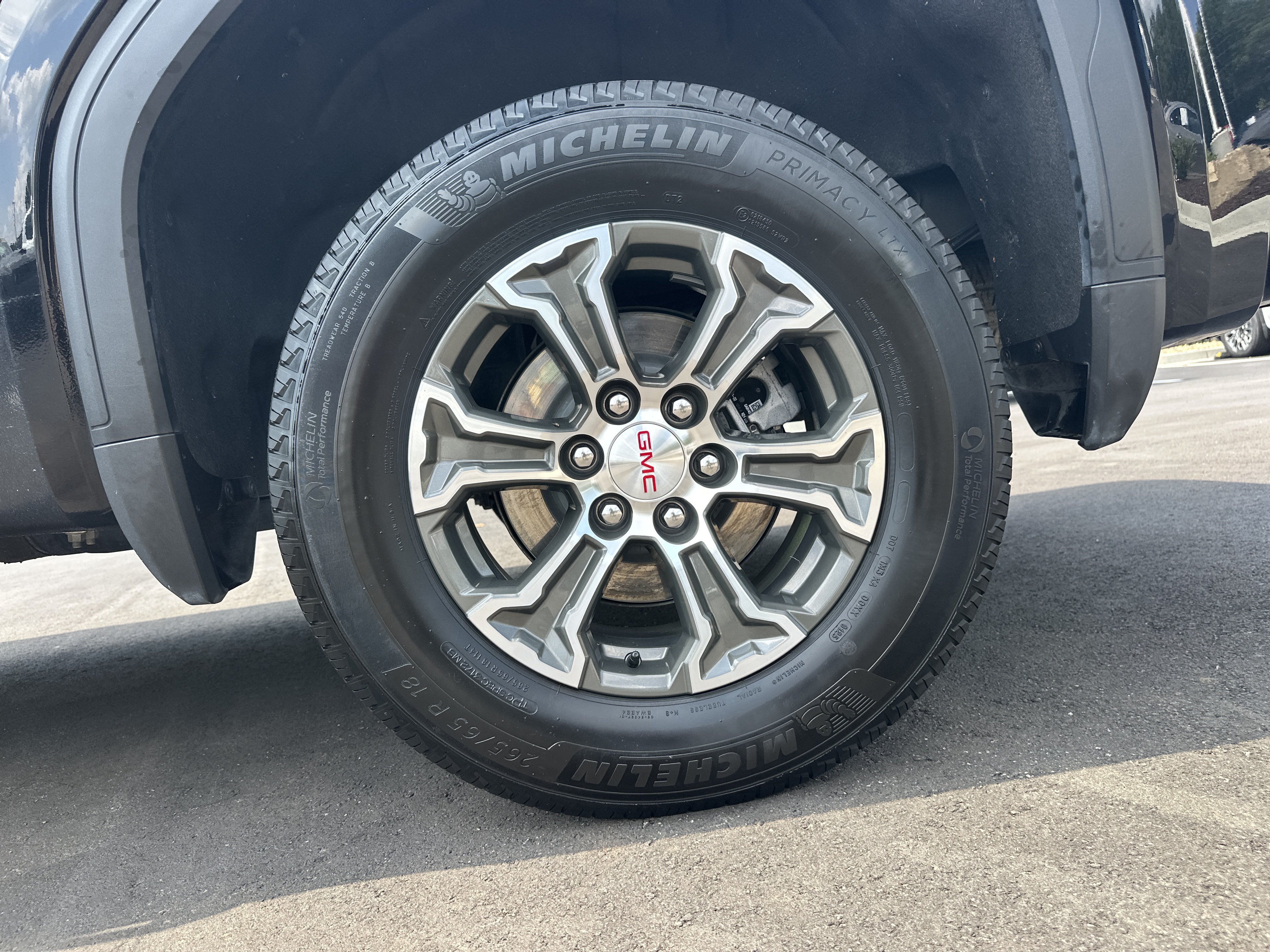 Used 2025 GMC Sierra 1500 SLT AWD/4WD image 20