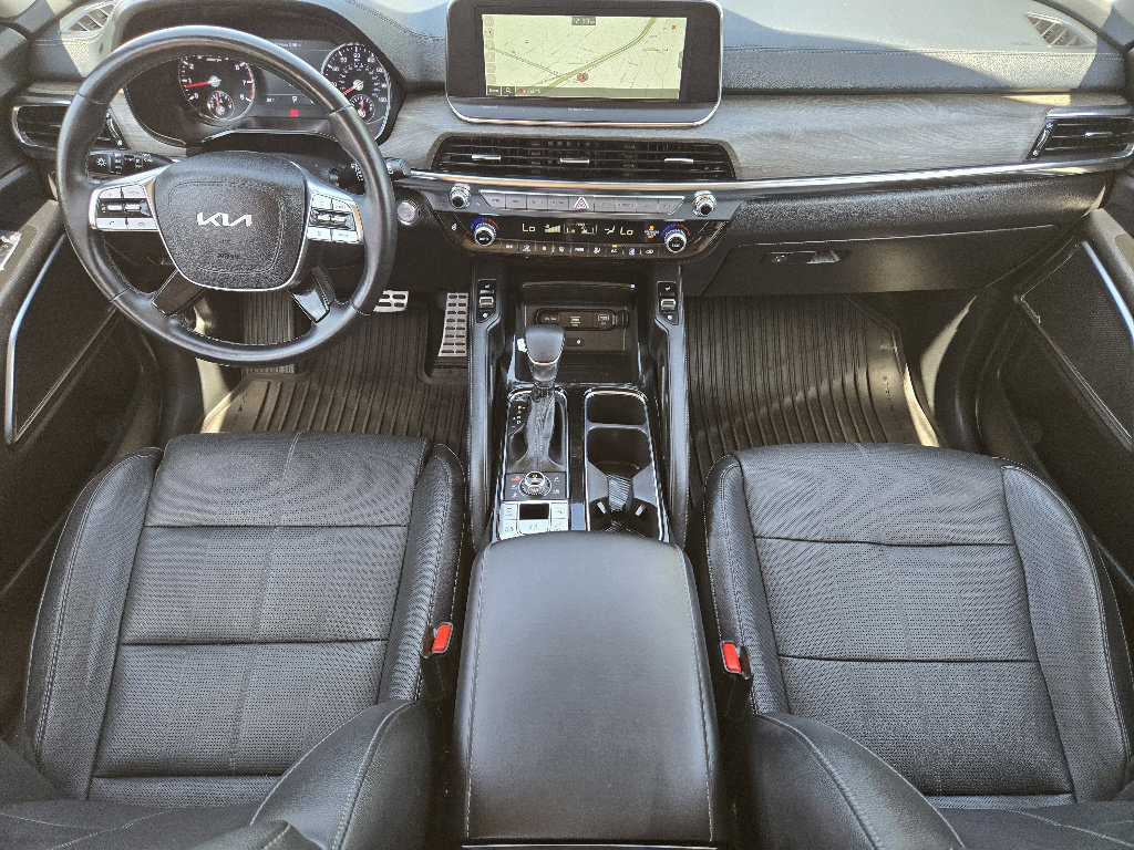 Used 2022 Kia Telluride SX w/ Nightfall Edition Package image 5