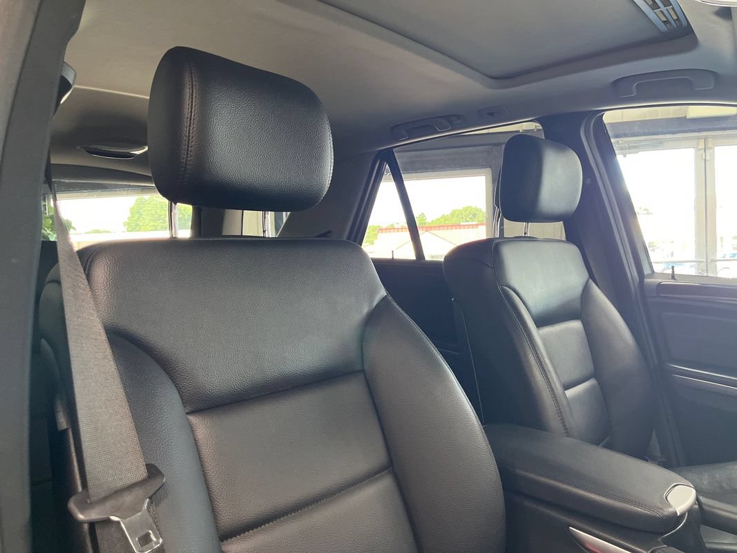 Used 2009 Mercedes-Benz ML 550 4MATIC image 50