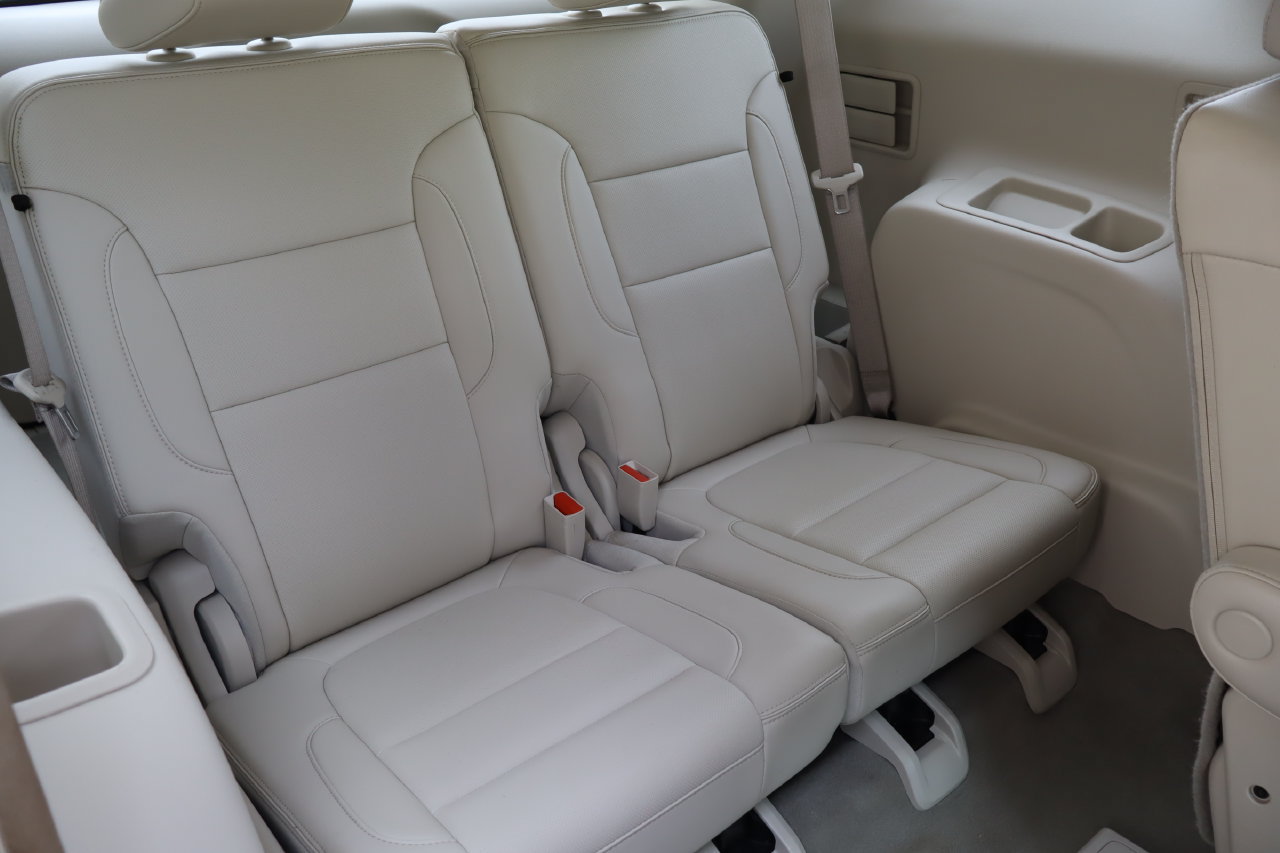 Used 2023 GMC Acadia Denali w/ Denali Ultimate Package FWD image 20