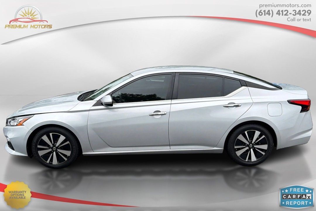 Used 2021 Nissan Altima 2.5 SV FWD image 2