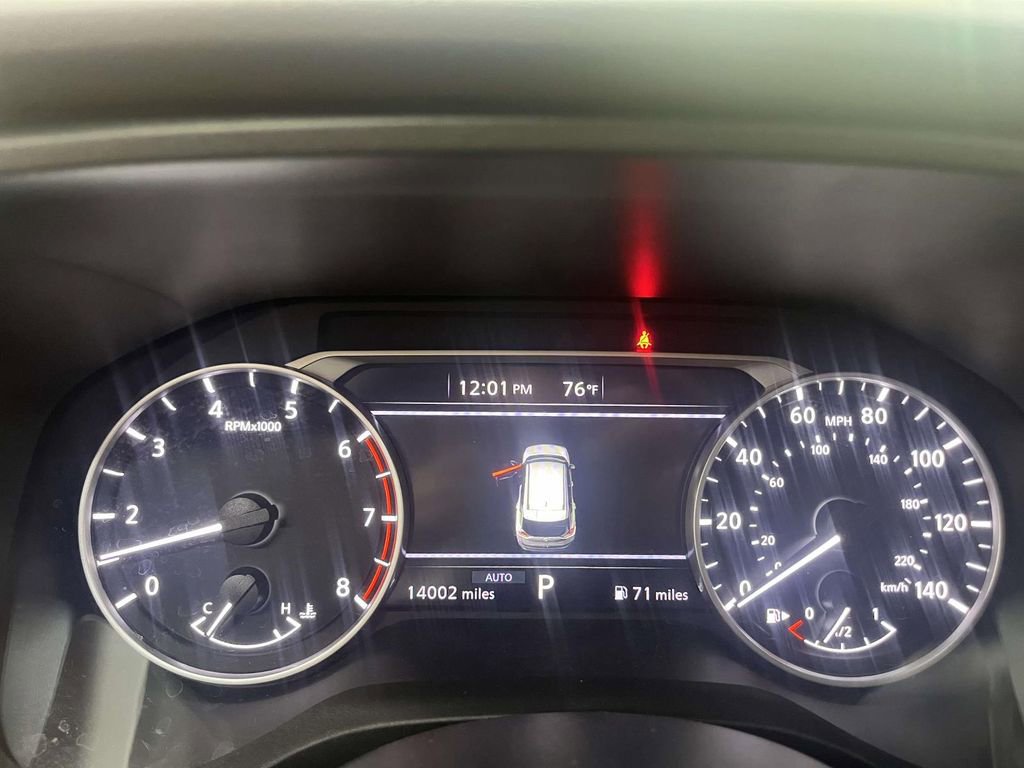 Used 2023 Nissan Rogue SV image 25