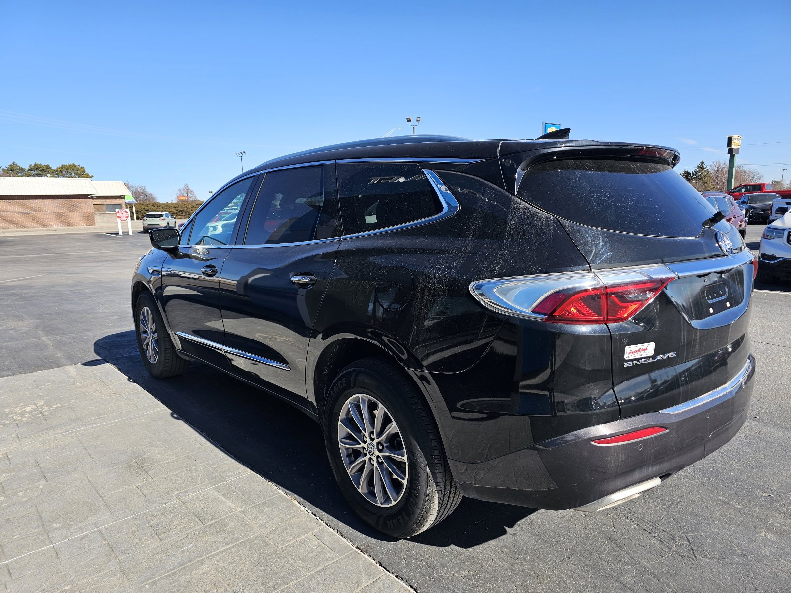 Used 2024 Buick Enclave Premium FWD image 5