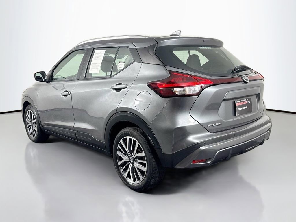 Used 2021 Nissan Kicks SV image 7