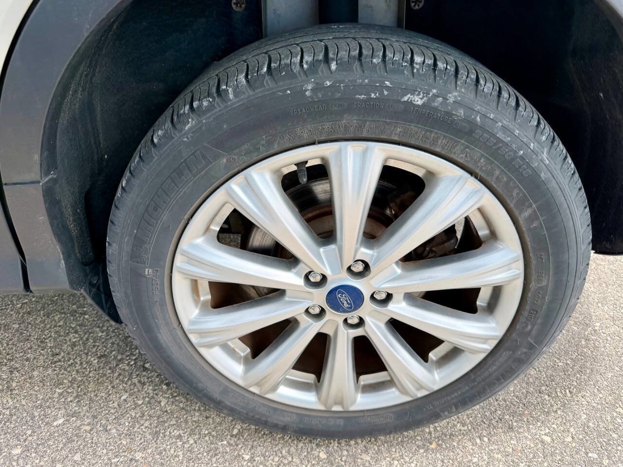 Used 2017 Ford Escape Titanium w/ Equipment Group 301A AWD/4WD image 15