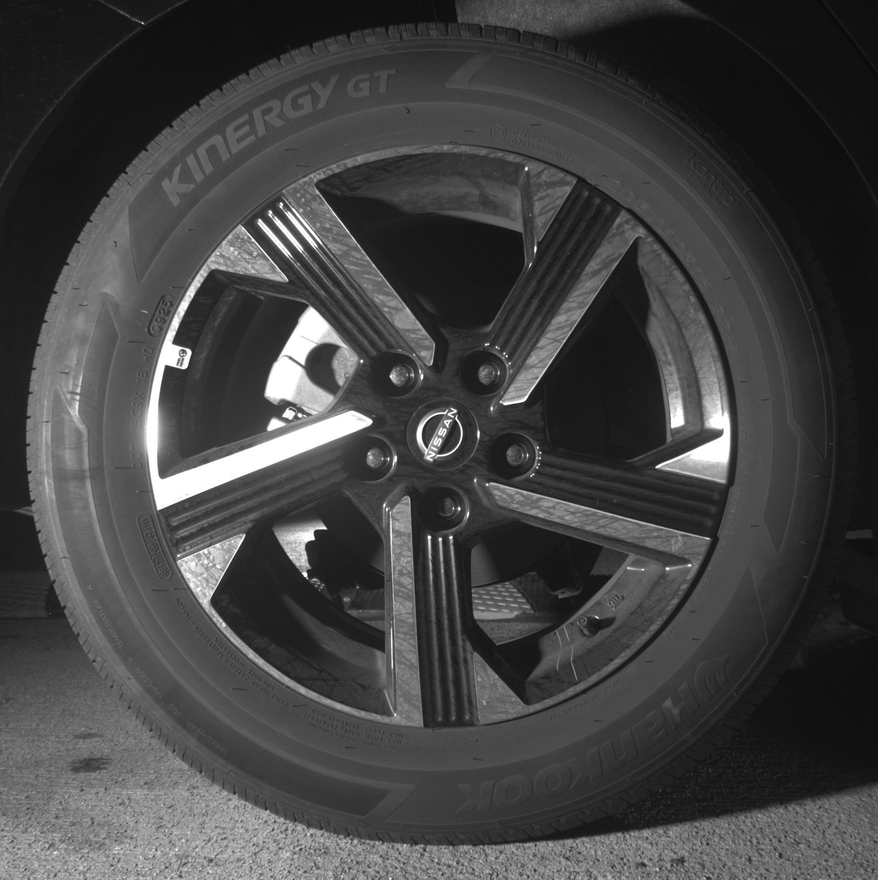 Used 2025 Nissan Sentra SV FWD image 15