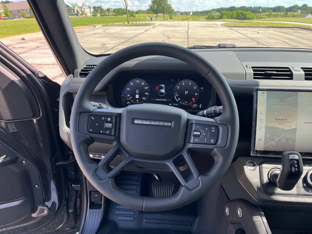 New 2026 Land Rover Defender 110 S AWD/4WD image 14