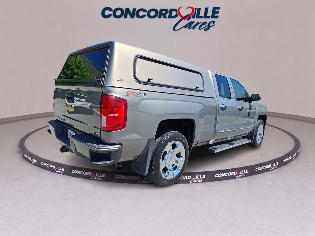 Used 2017 Chevrolet Silverado 1500 LTZ Z71 w/ LTZ Plus Package AWD/4WD image 6