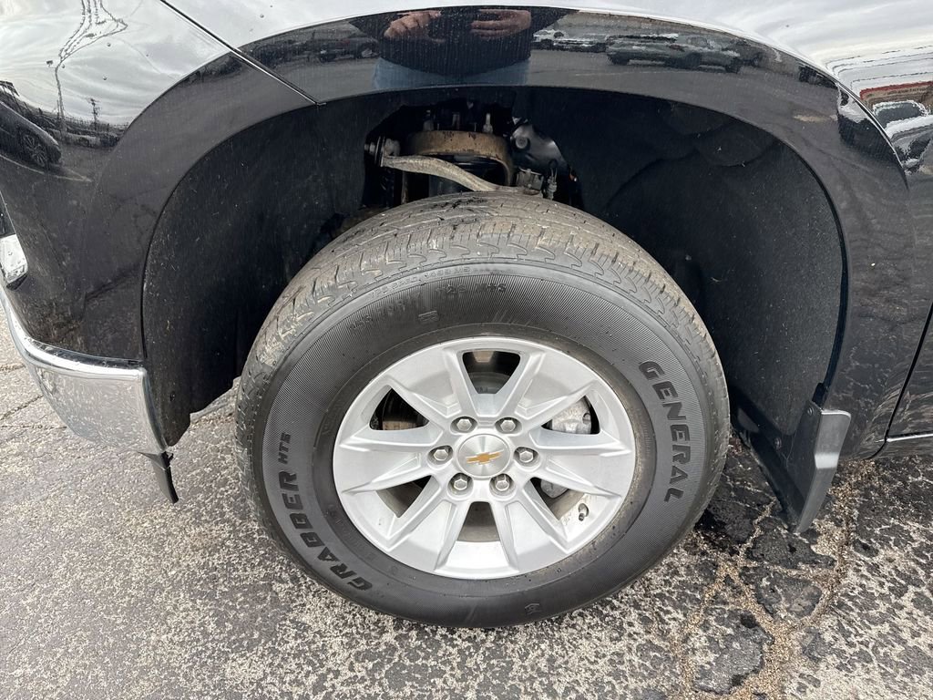 Used 2025 Chevrolet Silverado 1500 LT image 34