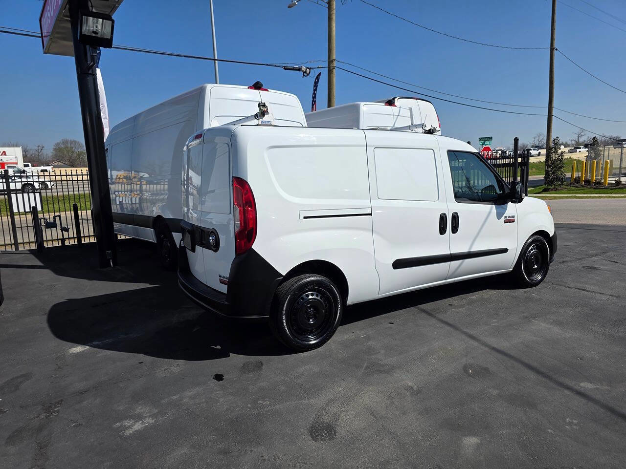 Used 2019 RAM ProMaster City Tradesman image 7