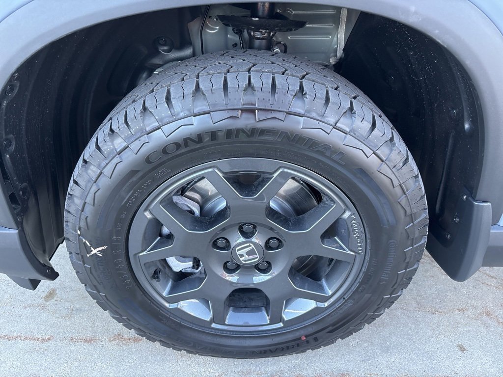 New 2025 Honda Pilot TrailSport image 11