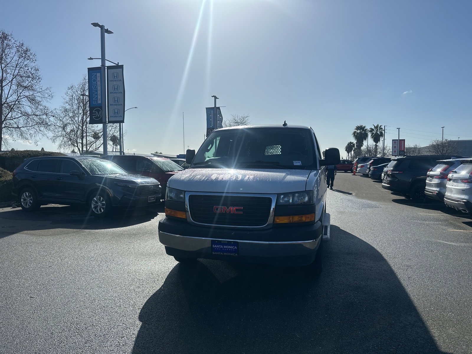 Used 2023 GMC Savana 2500 w/ Driver Convenience Package image 1